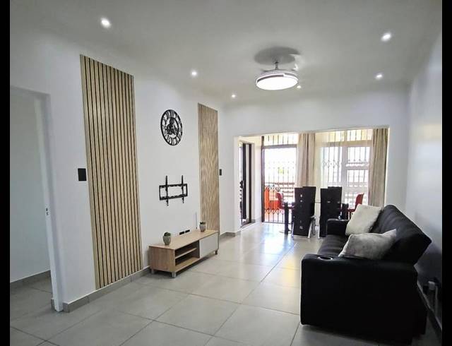3 BEDROOM APARTMENT FOR SALE IN WINKLESPRUIT